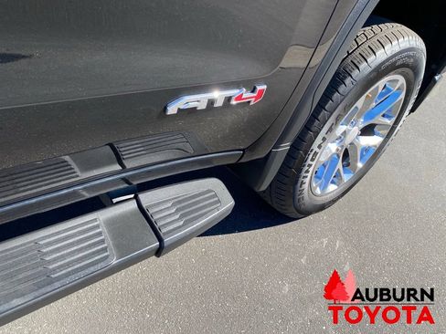 Used 2020 GMC Sierra 1500 AT4 w/ AT4 Premium Package AWD/4WD image 9