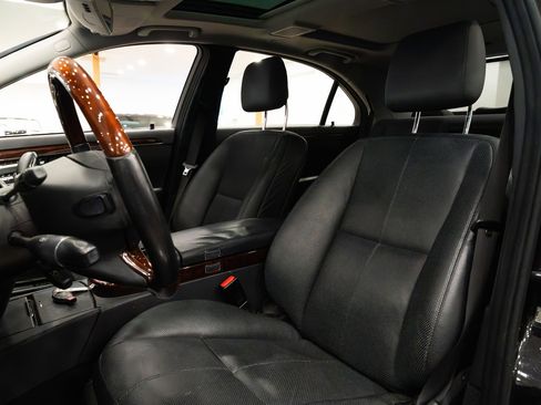 Used 2008 Mercedes-Benz S 550 image 8
