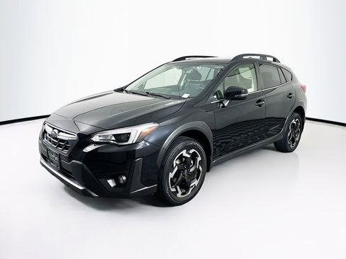 Used 2022 Subaru Crosstrek 2.5i Limited w/ Moonroof Package 2 image 3