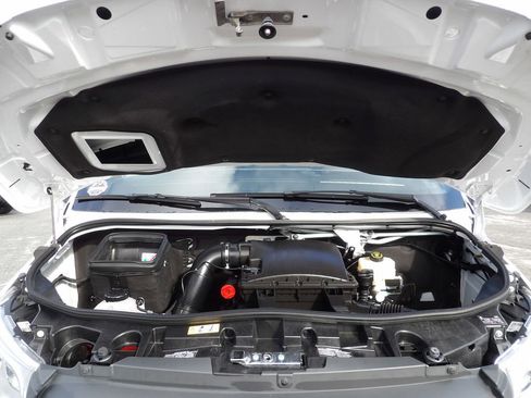 Used 2023 Mercedes-Benz Sprinter 2500 image 37