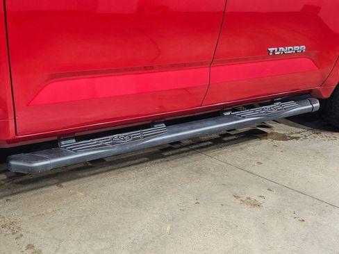 Used 2024 Toyota Tundra Limited AWD/4WD image 39