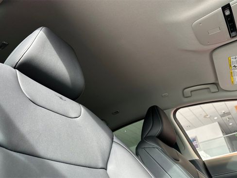 New 2025 Nissan Murano SV image 13