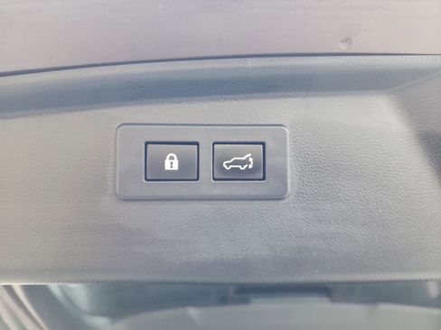 Used 2020 Subaru Outback Touring XT image 31