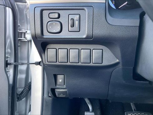 Used 2012 Lexus CT 200h Premium w/ Premium Audio Pkg image 34