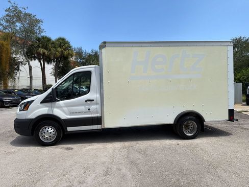 Used 2022 Ford Transit 350 DRW RWD image 1
