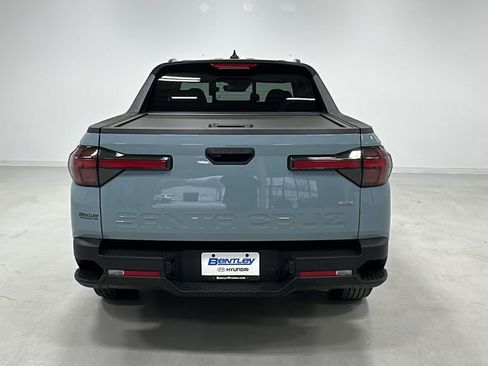 Certified 2025 Hyundai Santa Cruz SEL AWD/4WD image 4