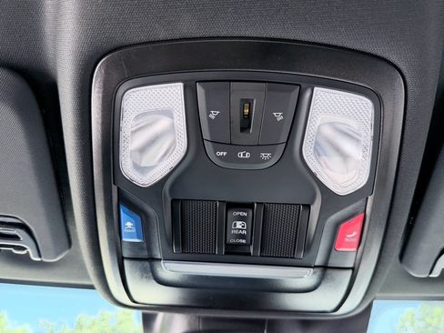 Used 2025 RAM 3500 Tradesman AWD/4WD image 16