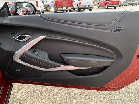Used 2021 Chevrolet Camaro SS image 34