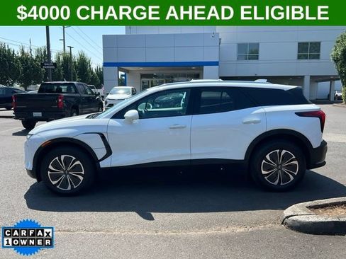 Used 2024 Chevrolet Blazer EV LT AWD/4WD image 4