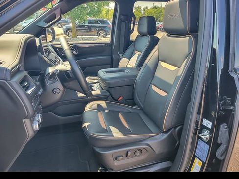 Certified 2024 GMC Yukon AT4 w/ Technology Package AWD/4WD image 14