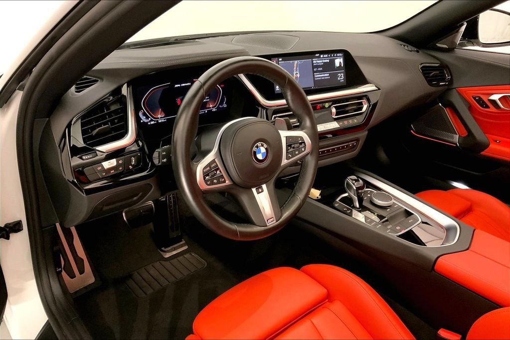 Certified 2023 BMW Z4 M40i w/ Premium Package RWD image 19