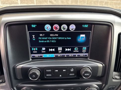 Used 2016 Chevrolet Silverado 1500 LTZ Z71 image 23