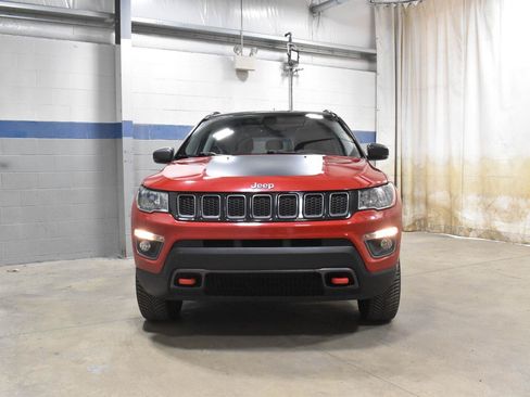 Used 2017 Jeep Compass Trailhawk w/ Leather Interior Group AWD/4WD image 30