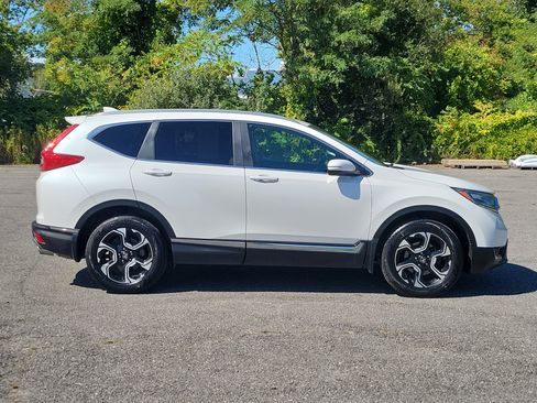 Used 2019 Honda CR-V Touring image 4