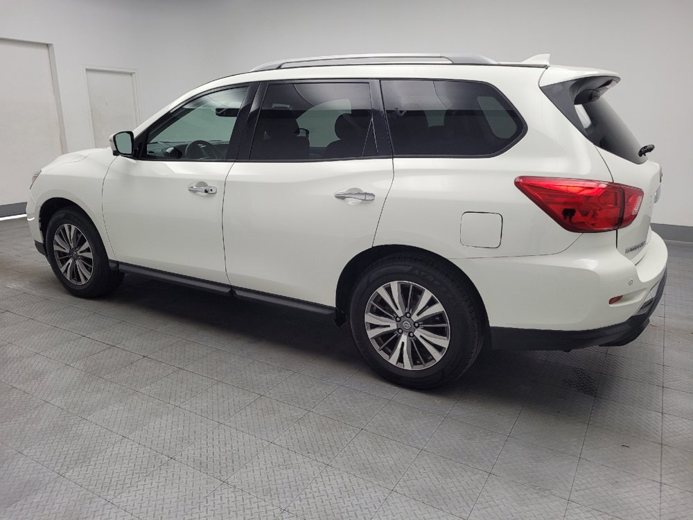 Used 2019 Nissan Pathfinder SL FWD image 3