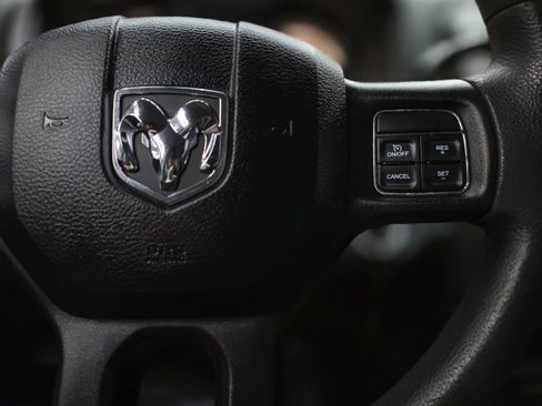 Used 2018 RAM 2500 Tradesman w/ Chrome Appearance Group AWD/4WD image 21