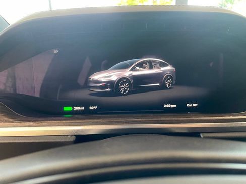 Used 2022 Tesla Model X AWD/4WD image 35
