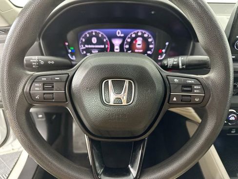 Used 2024 Honda Accord LX image 19
