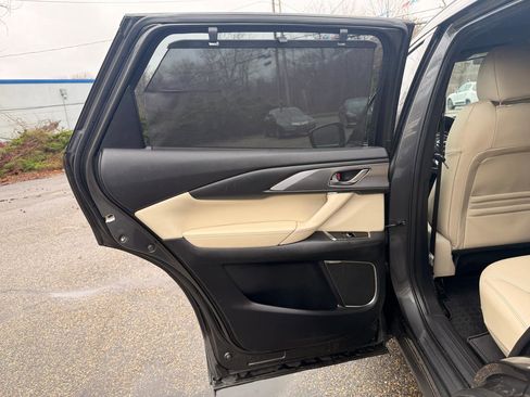 Used 2018 MAZDA CX-9 Grand Touring AWD/4WD image 19