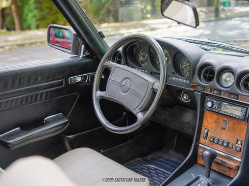 Used 1986 Mercedes-Benz 560 SL image 57