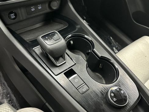 Used 2024 Nissan Rogue SV image 13