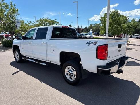 Used 2019 Chevrolet Silverado 2500 LT w/ LT Convenience Package AWD/4WD image 4