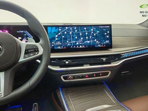 Used 2026 BMW X7 M60i AWD/4WD image 48