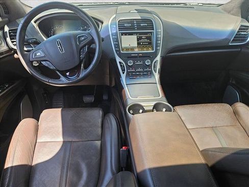 Used 2018 Lincoln MKX Black Label w/ Driver Assistance Package AWD/4WD image 17