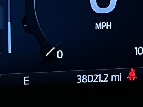 Used 2024 Ford F350 Platinum w/ FX4 Off-Road Package image 16