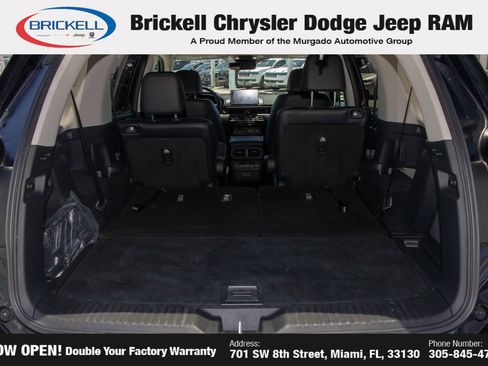 Used 2023 Honda Pilot EX-L image 10
