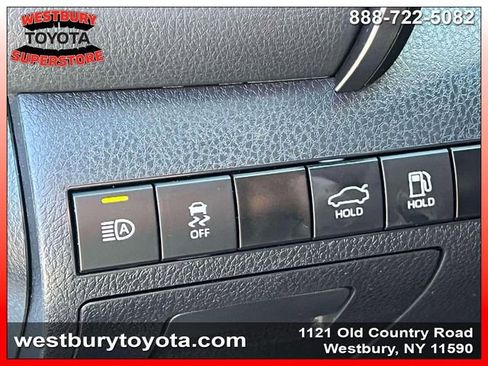 Certified 2023 Toyota Camry SE AWD/4WD image 24