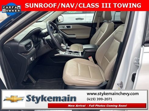 Used 2021 Ford Explorer Limited w/ Equipment Group 301A image 10