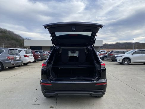 New 2026 Mitsubishi Outlander ES FWD image 21