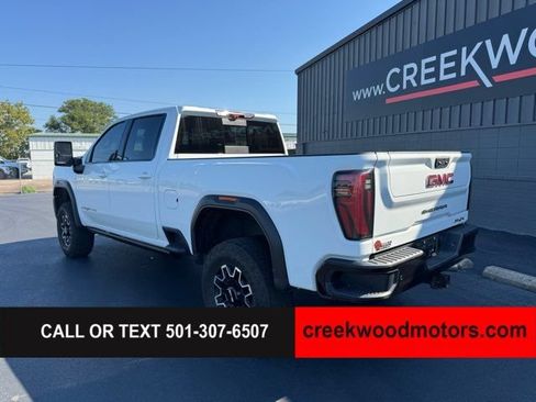 Used 2024 GMC Sierra 2500 AT4X AWD/4WD image 3