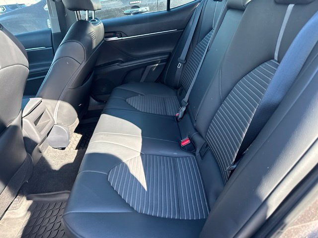 Used 2024 Toyota Camry SE FWD image 9
