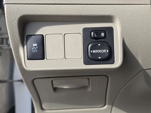 Used 2011 Toyota Corolla LE image 14