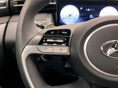 Certified 2023 Hyundai Santa Cruz Limited image 13