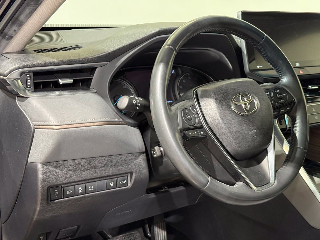 Certified 2021 Toyota Venza Limited w/ Advanced Technology Package AWD/4WD image 17