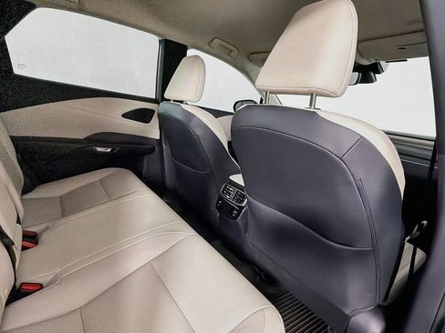 Used 2024 Lexus RX 350 FWD w/ Technology Package image 27
