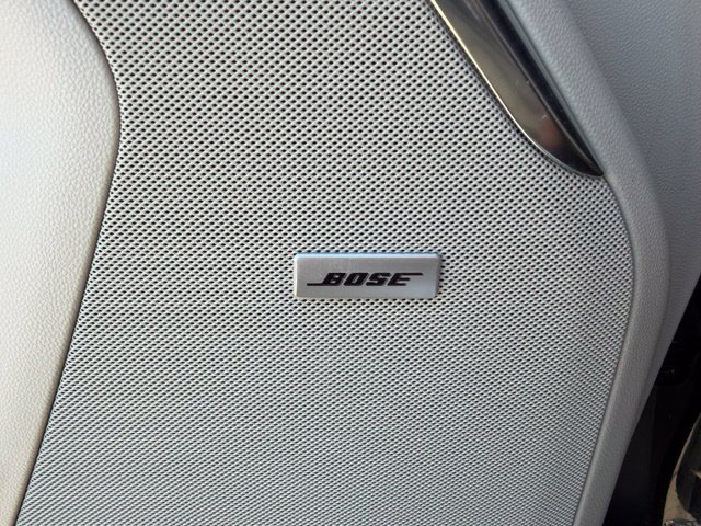 Used 2024 GMC Yukon Denali w/ Advanced Technology Package AWD/4WD image 25