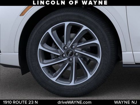 New 2026 Lincoln Corsair Grand Touring AWD/4WD image 20