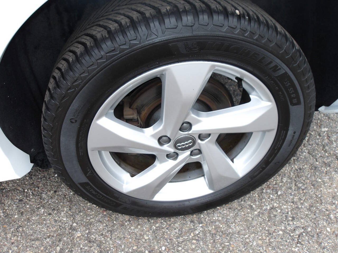Used 2019 Audi Q3 2.0T Premium AWD/4WD image 33