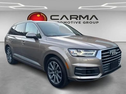 Used 2019 Audi Q7 3.0T Premium w/ Cold Weather Package AWD/4WD image 7