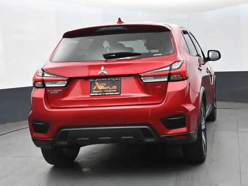 Used 2024 Mitsubishi Outlander Sport SE AWD/4WD image 8