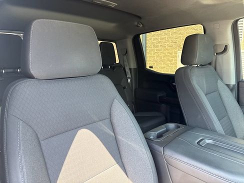 Used 2021 GMC Sierra 1500 Elevation w/ Preferred Package AWD/4WD image 29