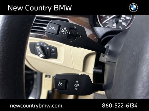 Used 2011 BMW 328i xDrive Sedan image 19