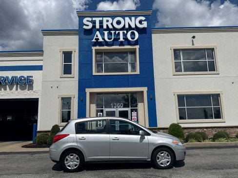 Used 2012 Nissan Versa 1.8 S FWD image 15