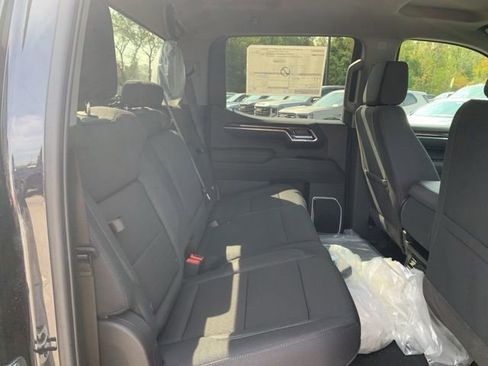 New 2026 GMC Sierra 1500 Elevation image 27