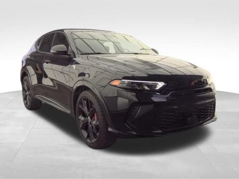 Used 2024 Dodge Hornet R/T w/ Track Pack AWD/4WD image 4