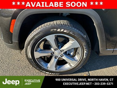 Used 2023 Jeep Grand Cherokee 4WD 4xe w/ Luxury Tech Group II image 7